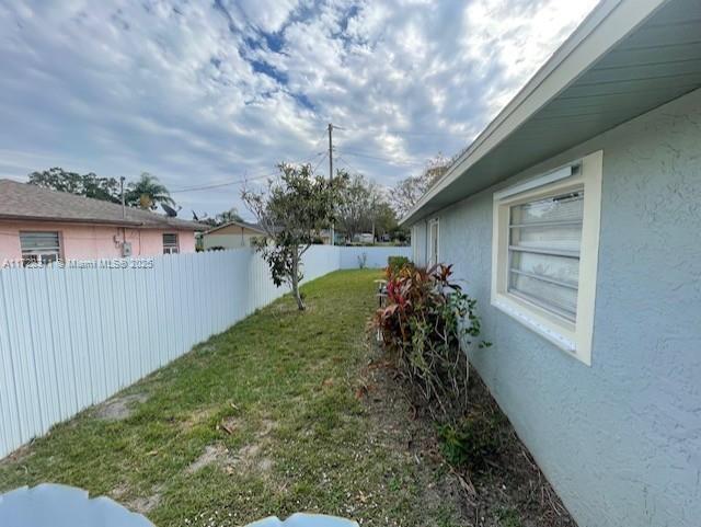 4153 46th Pl, Vero Beach, Florida image 15