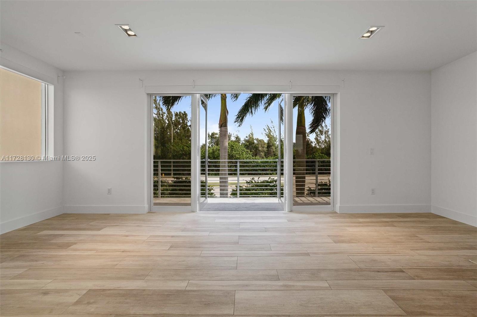 10296 NW 74th Ter, Doral, Florida image 14