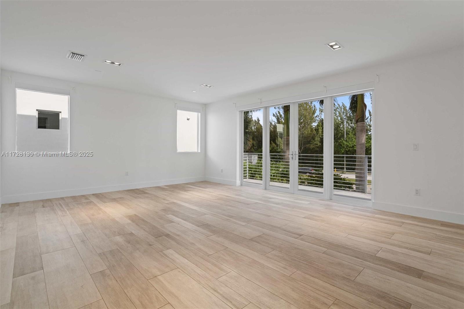 10296 NW 74th Ter, Doral, Florida image 17