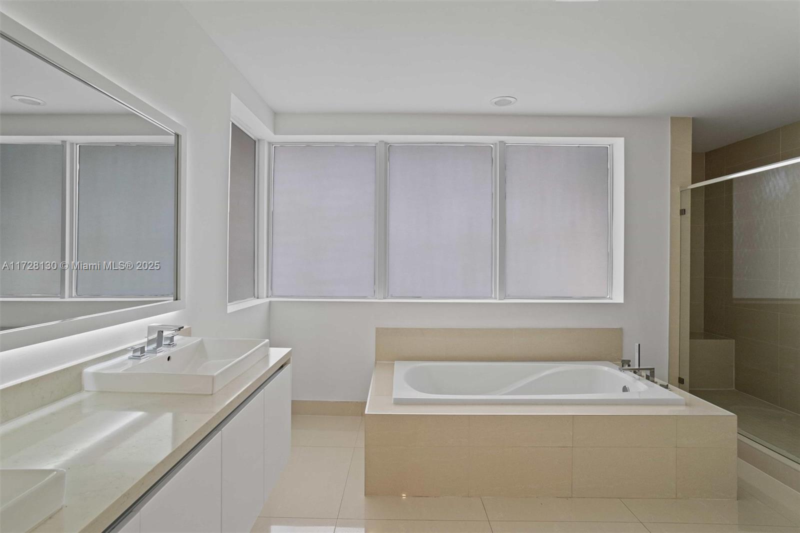 10296 NW 74th Ter, Doral, Florida image 23