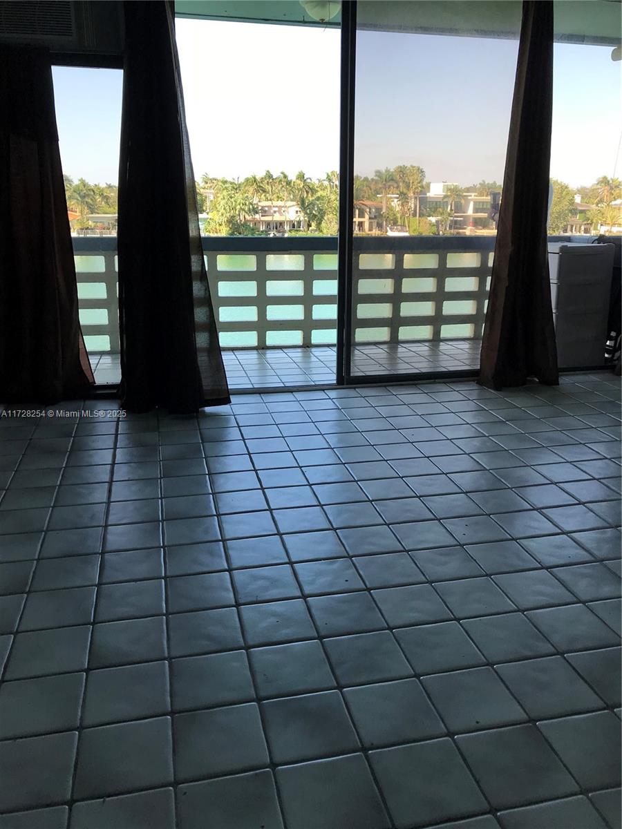 6484 Indian Creek Dr #310, Miami Beach, Florida image 6