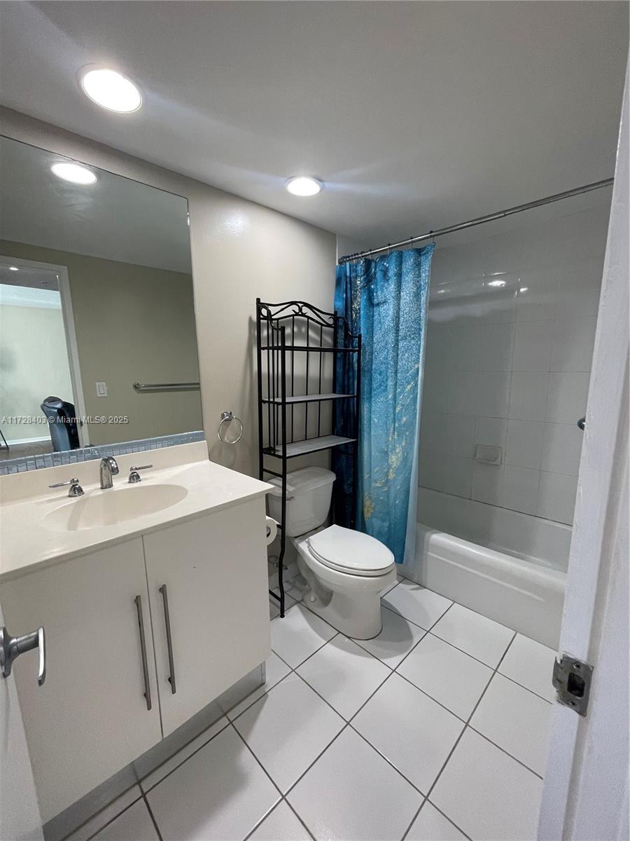 3001 S Ocean Dr #1435, Hollywood, Florida image 3