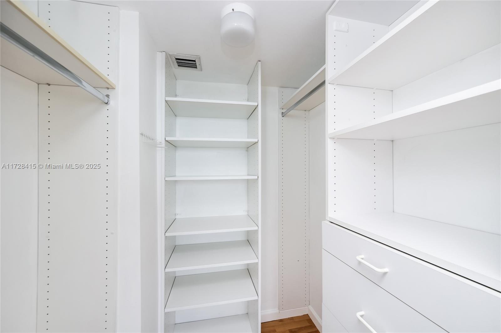 90 Alton Rd #2909, Miami Beach FL 33139