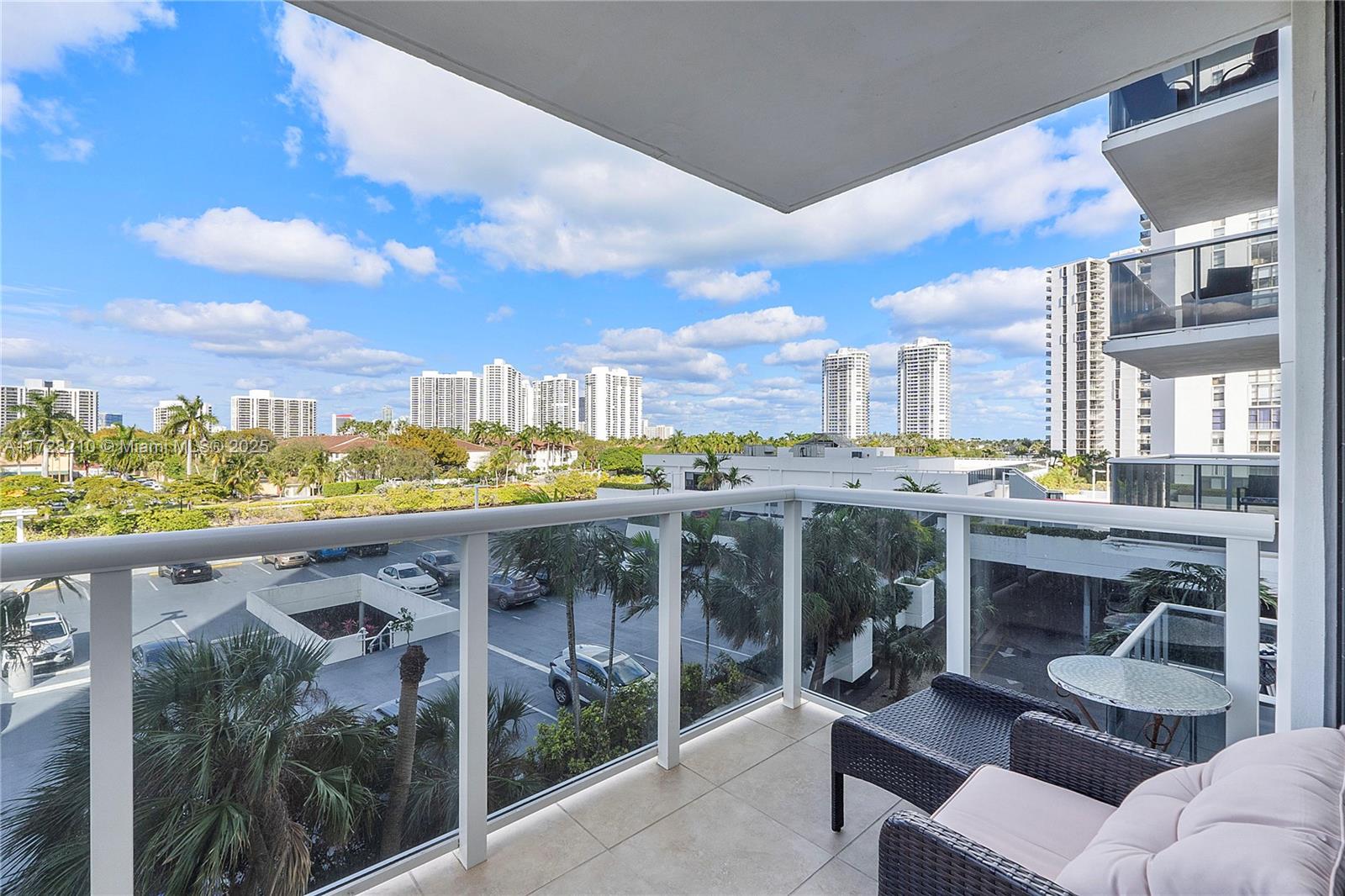 3625 N Country Club Dr #410, Aventura, Florida image 27