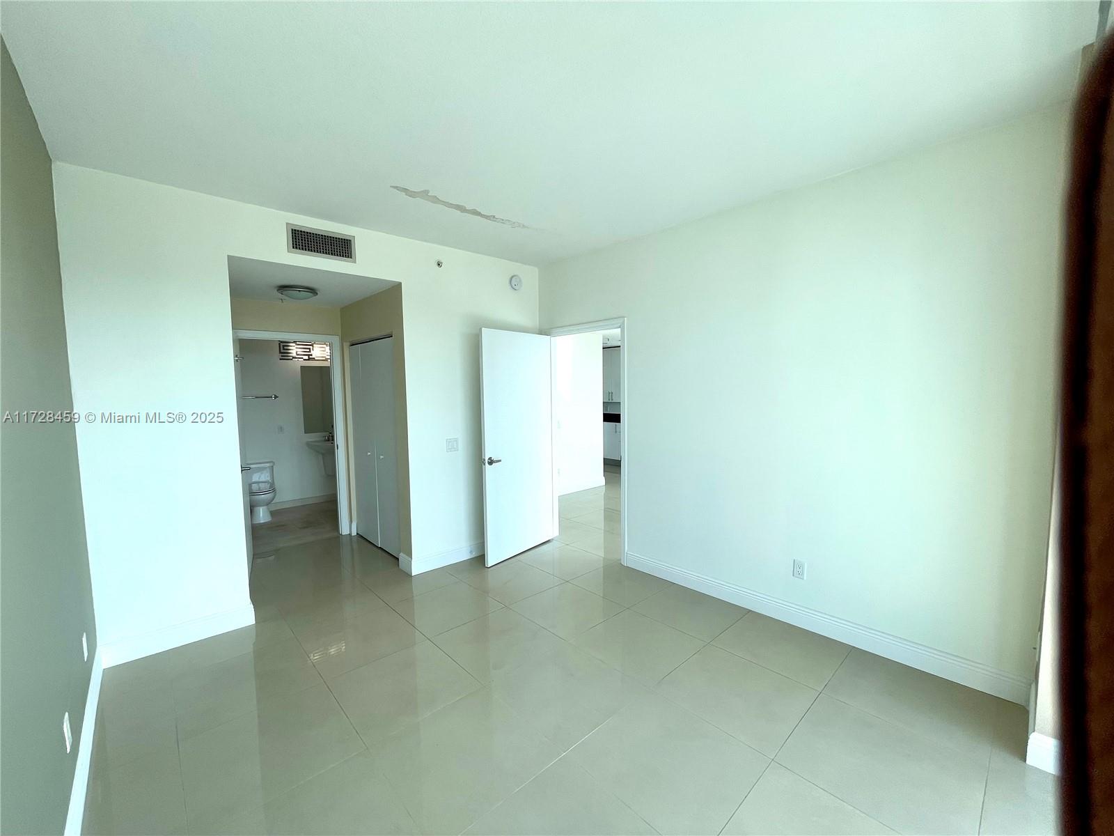 60 SW 13th St #2101, Miami FL 33130
