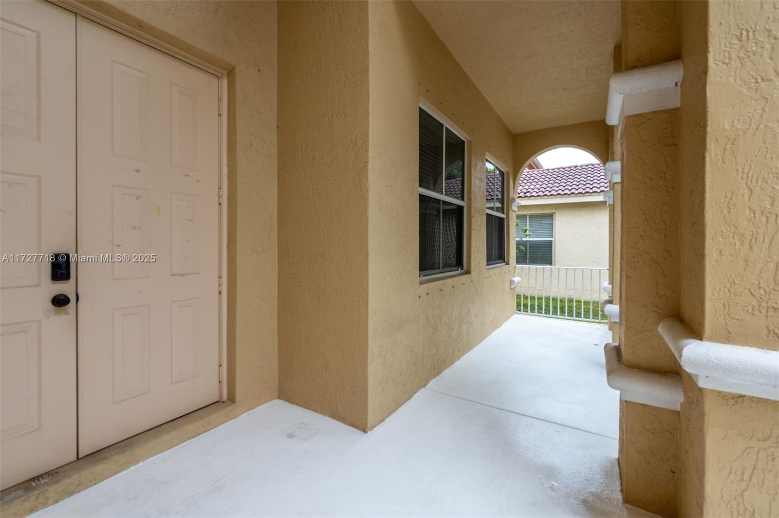 4285 Fox Ridge Dr, Weston, Florida image 4