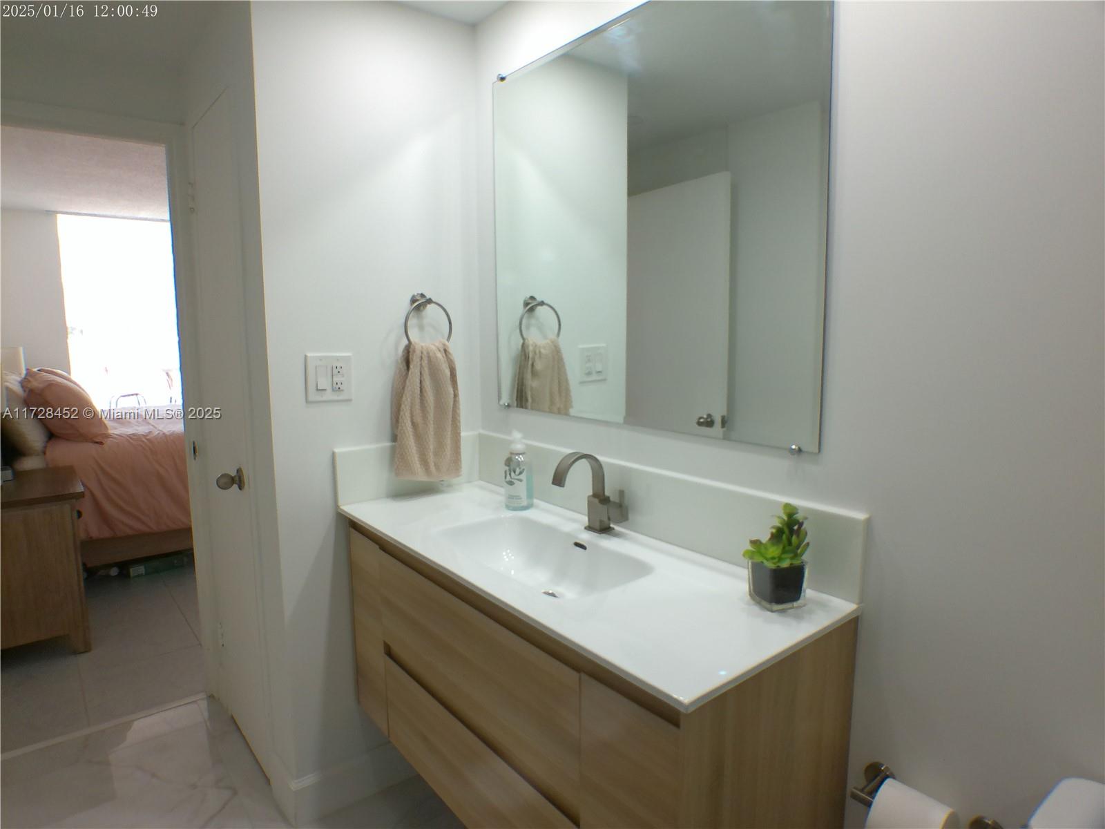 5401 Collins Ave #130, Miami Beach, Florida image 19