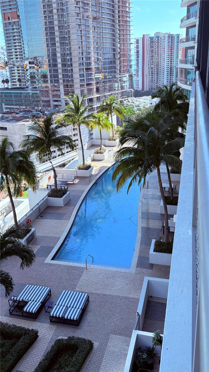 Excellent opportunity to live in this 2-story fully furnished unit, with stunning city views located in the heart of Brickell.  This unit features floor to ceiling windows bringing in lots of natural light, spacious private balcony, modern kitchen, full size washer/dryer, modern and clean finishes and furniture throughout unit.
All residents can enjoy Resort-style amenities, including a pool, fitness center, valet parking, spa club room, billiards area, outdoor bbq, mini-market and restaurant at lobby level, and a 24-hour concierge service.  1 covered parking, water, wifi/cable included in rent.