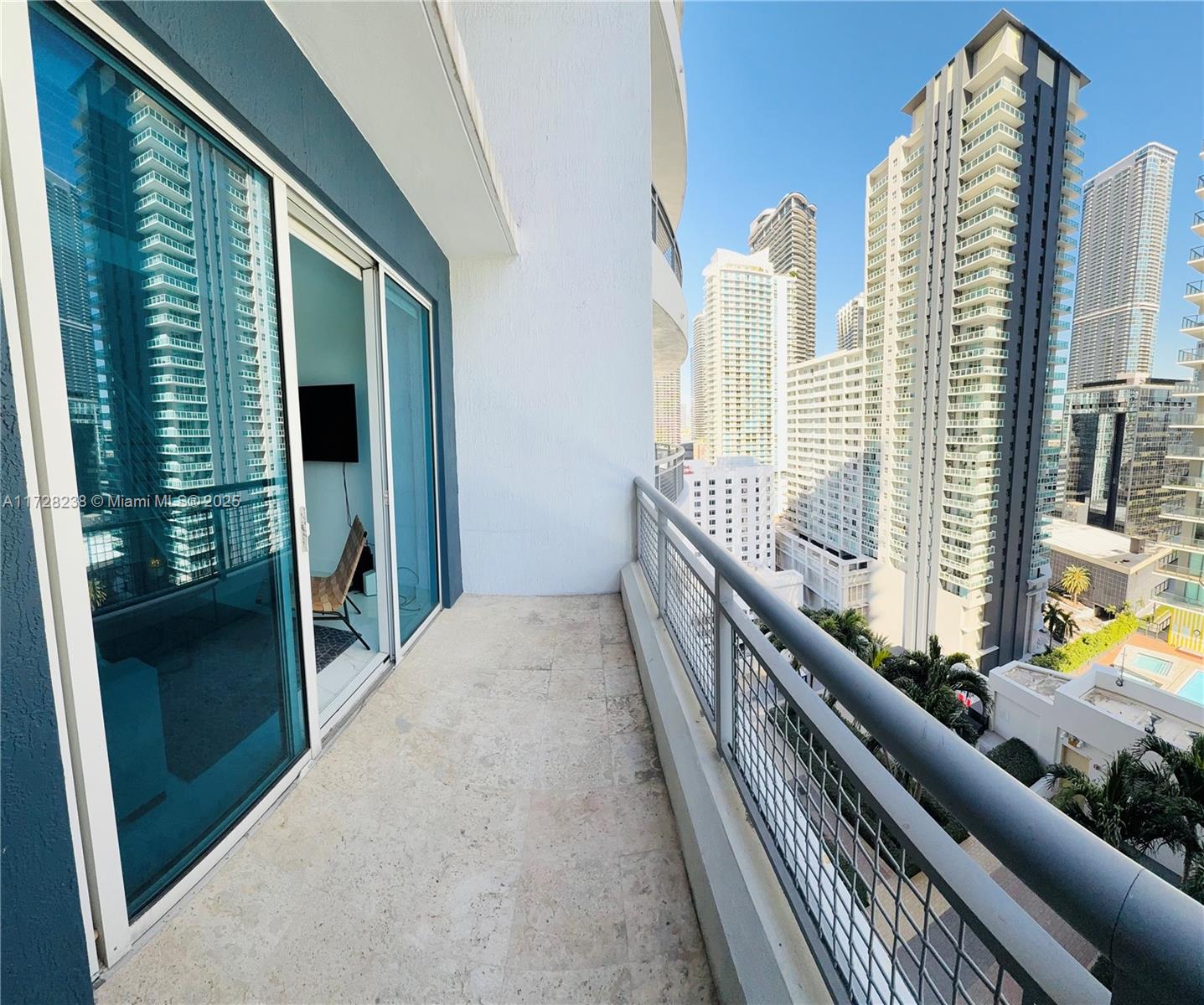 60 SW 13th St #1622, Miami FL 33130