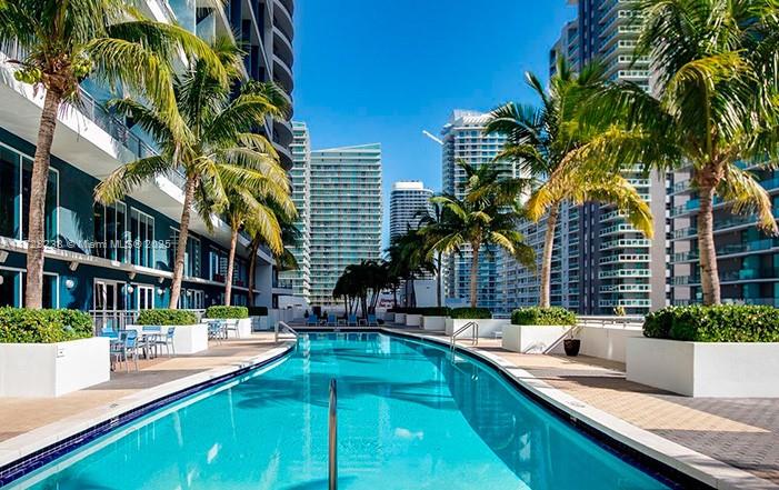 60 SW 13th St #1622, Miami FL 33130
