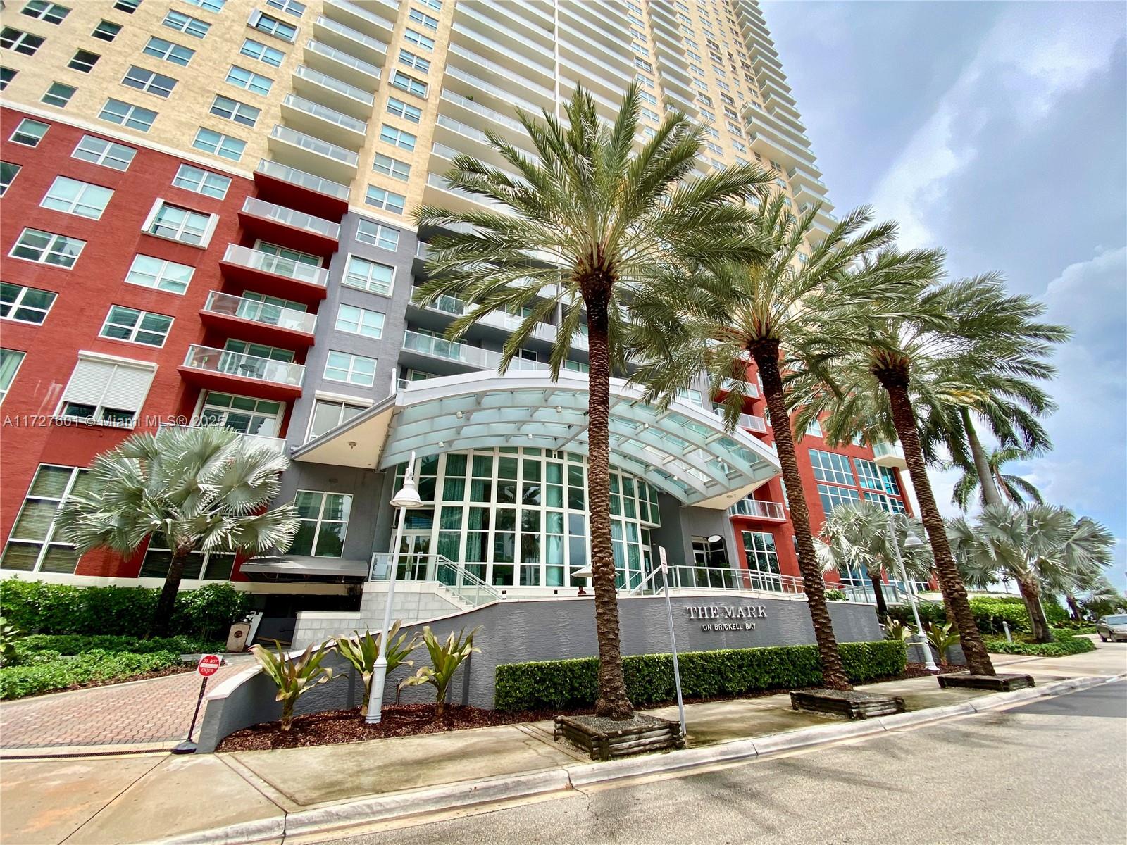 1155 Brickell Bay Dr #607, Miami FL 33131