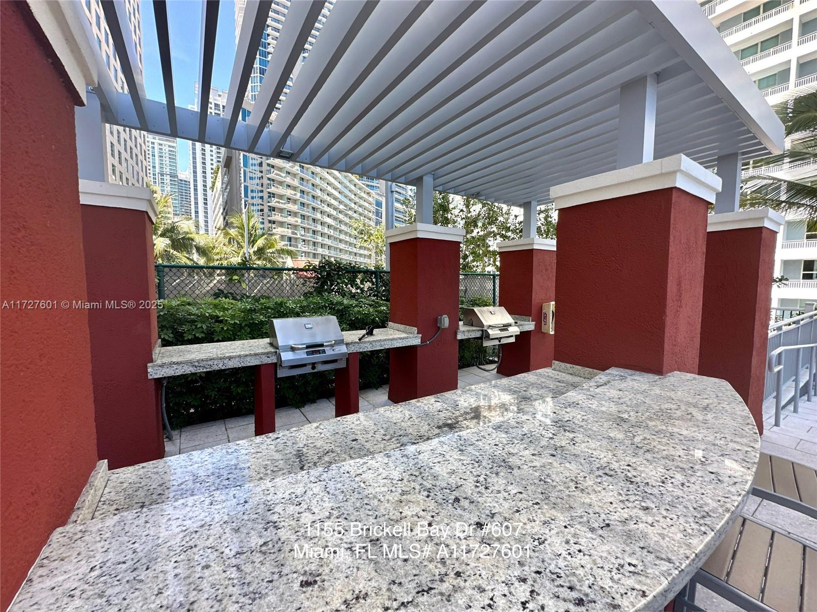 1155 Brickell Bay Dr #607, Miami FL 33131