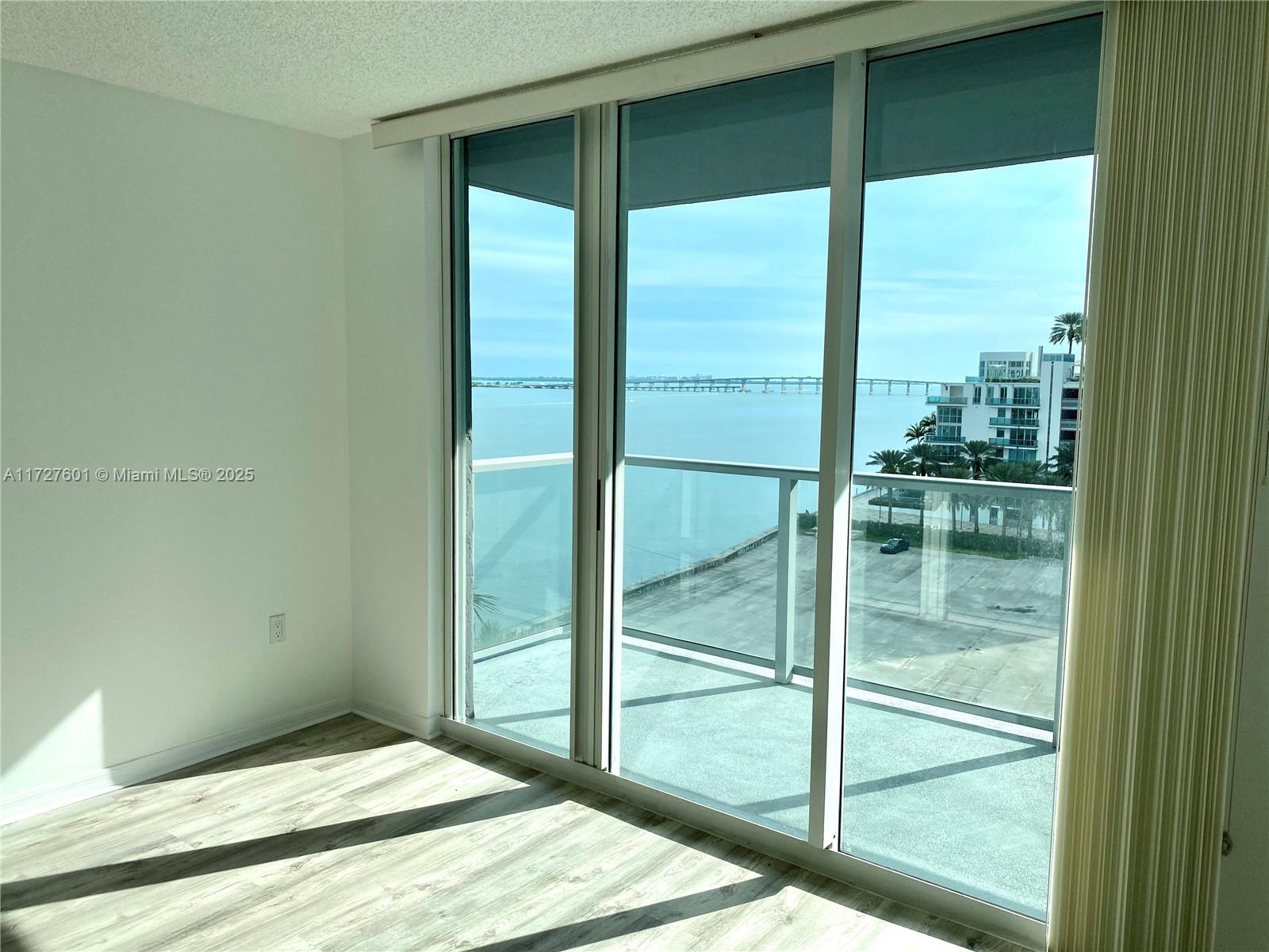 1155 Brickell Bay Dr #607, Miami FL 33131