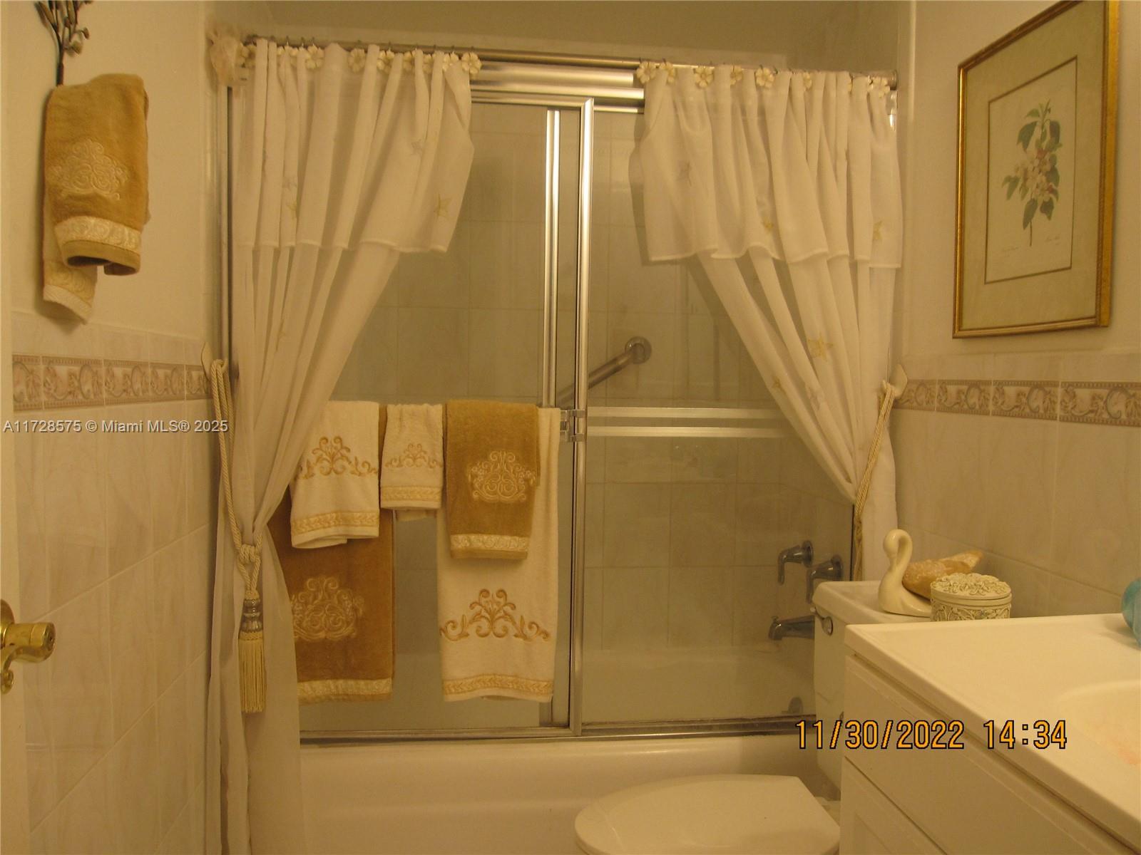 3180 S Ocean Dr #PH1704, Hallandale Beach, Florida image 30