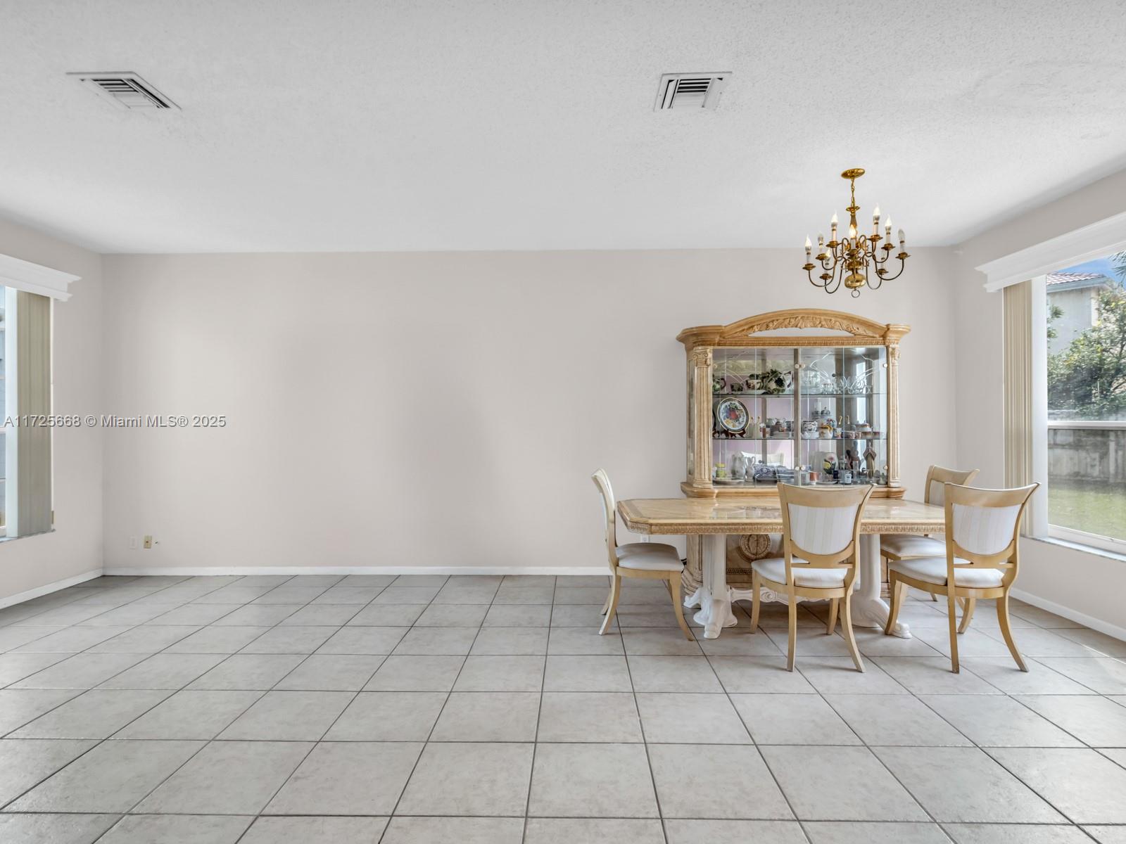 2490 SW 163rd Ter, Miramar, Florida image 8