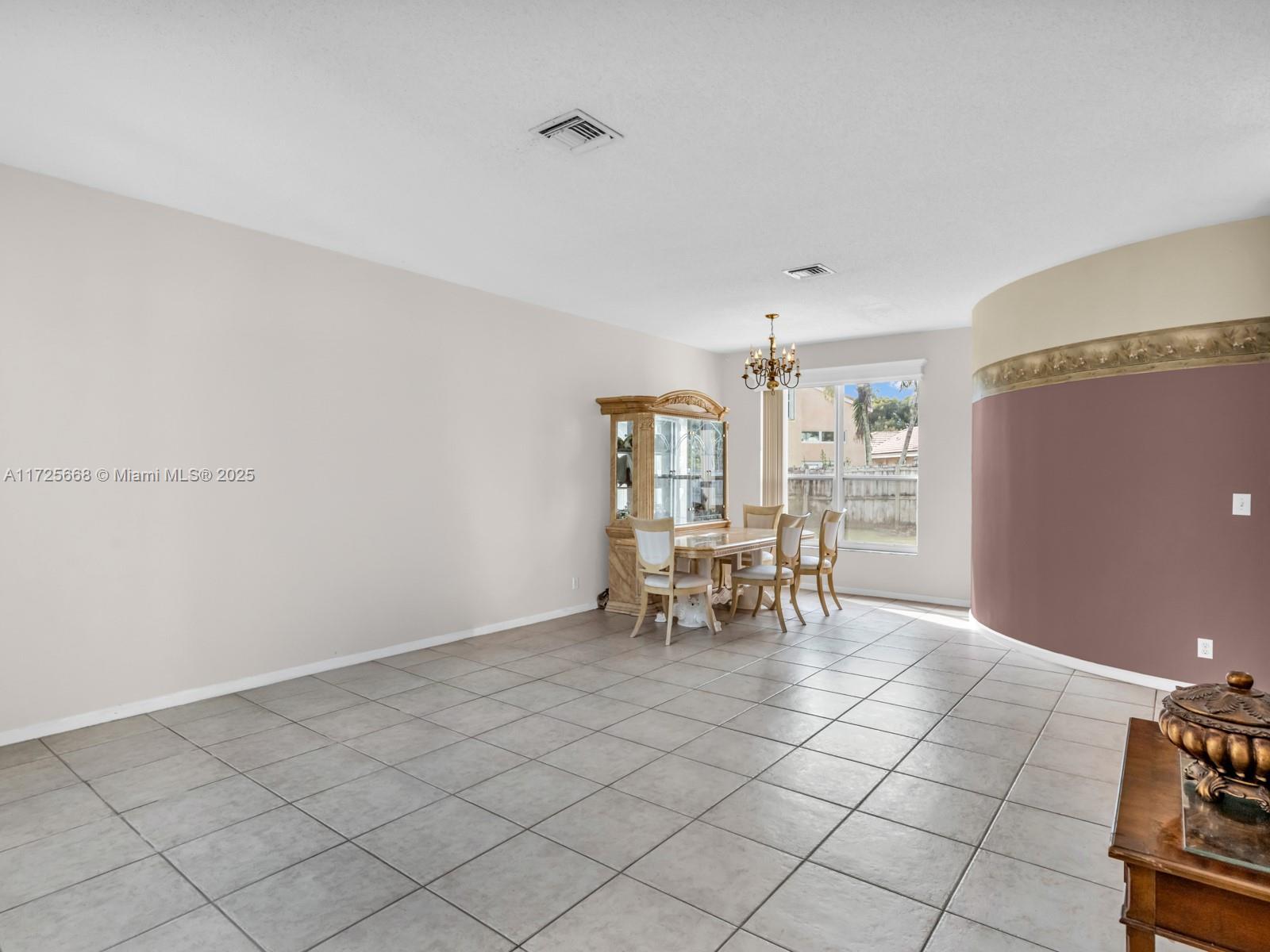 2490 SW 163rd Ter, Miramar, Florida image 9