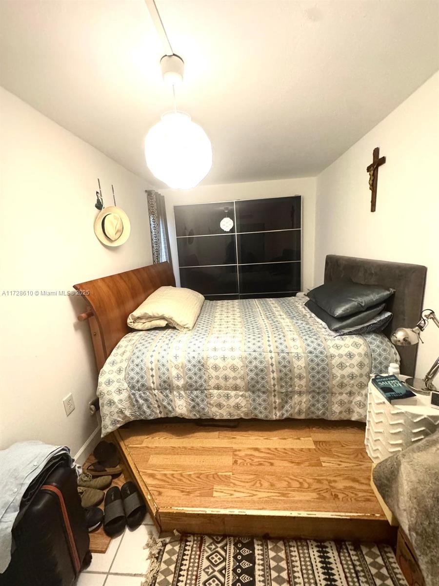 Listing Photo 14