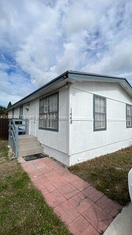 1448 W 32nd St, Riviera Beach, Florida image 1