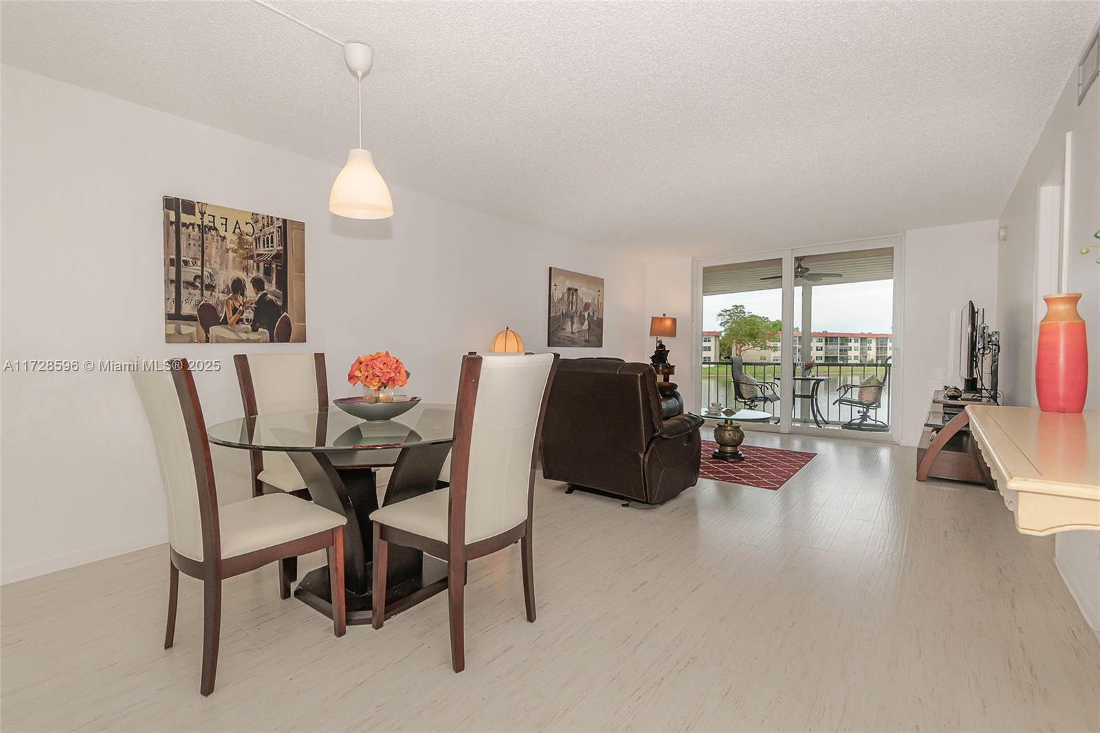 9423 S Hollybrook Lake Dr #209, Pembroke Pines, Florida image 22