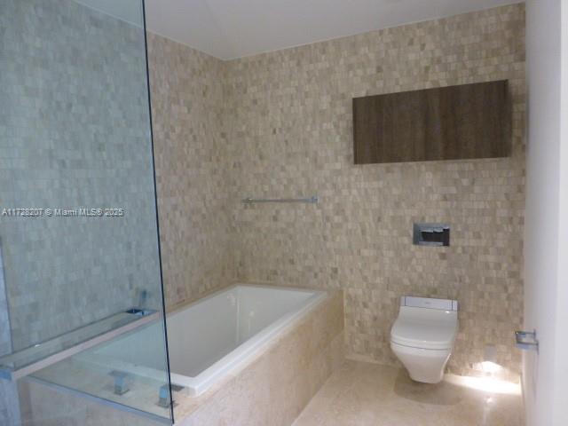 88 SW 7th St #2203, Miami FL 33130
