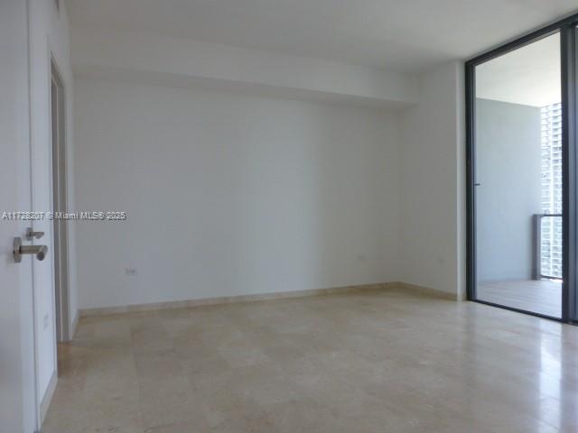 88 SW 7th St #2203, Miami FL 33130