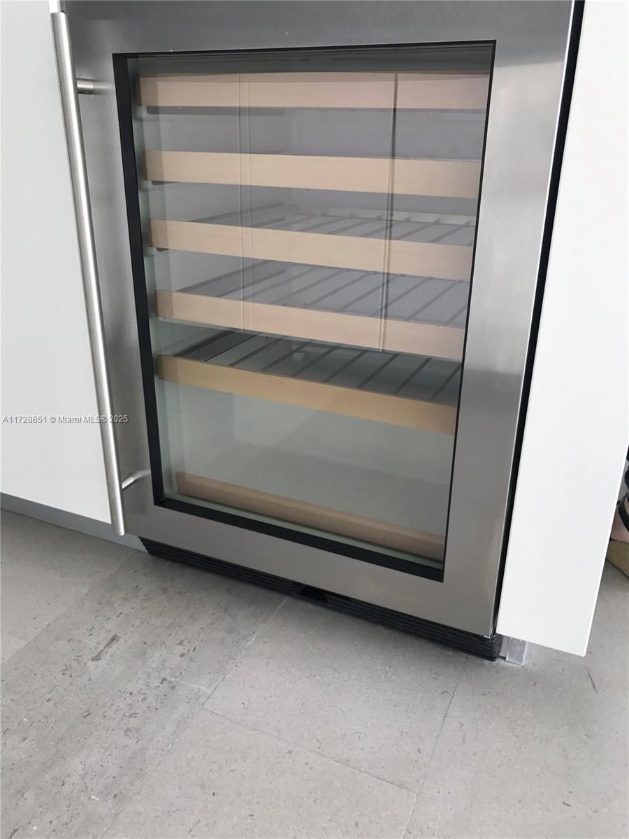 88 SW 7 Street #1406, Miami FL 33130