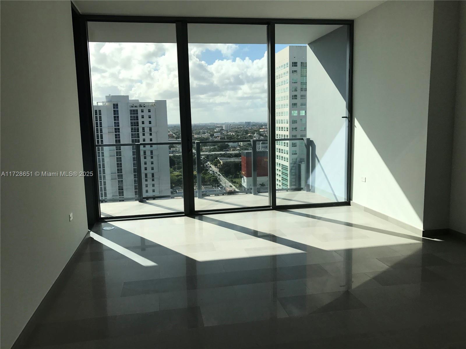 88 SW 7 Street #1406, Miami FL 33130