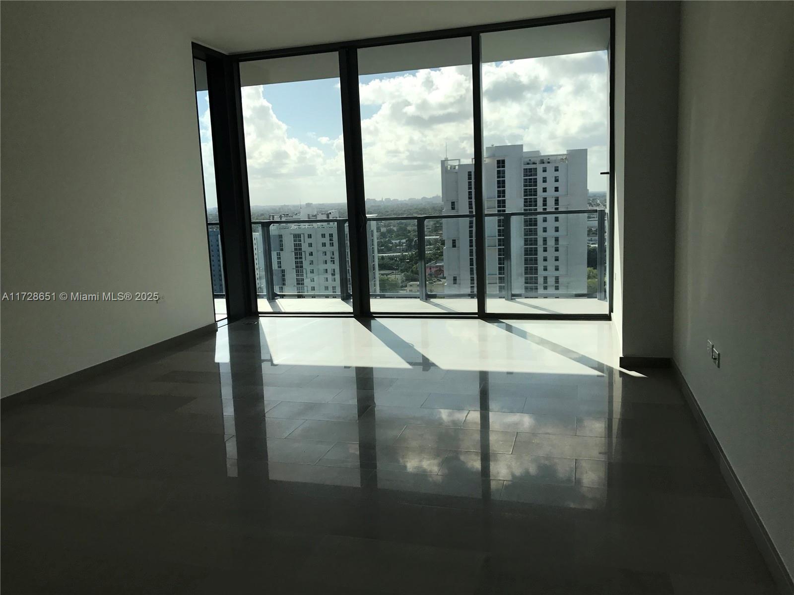 88 SW 7 Street #1406, Miami FL 33130