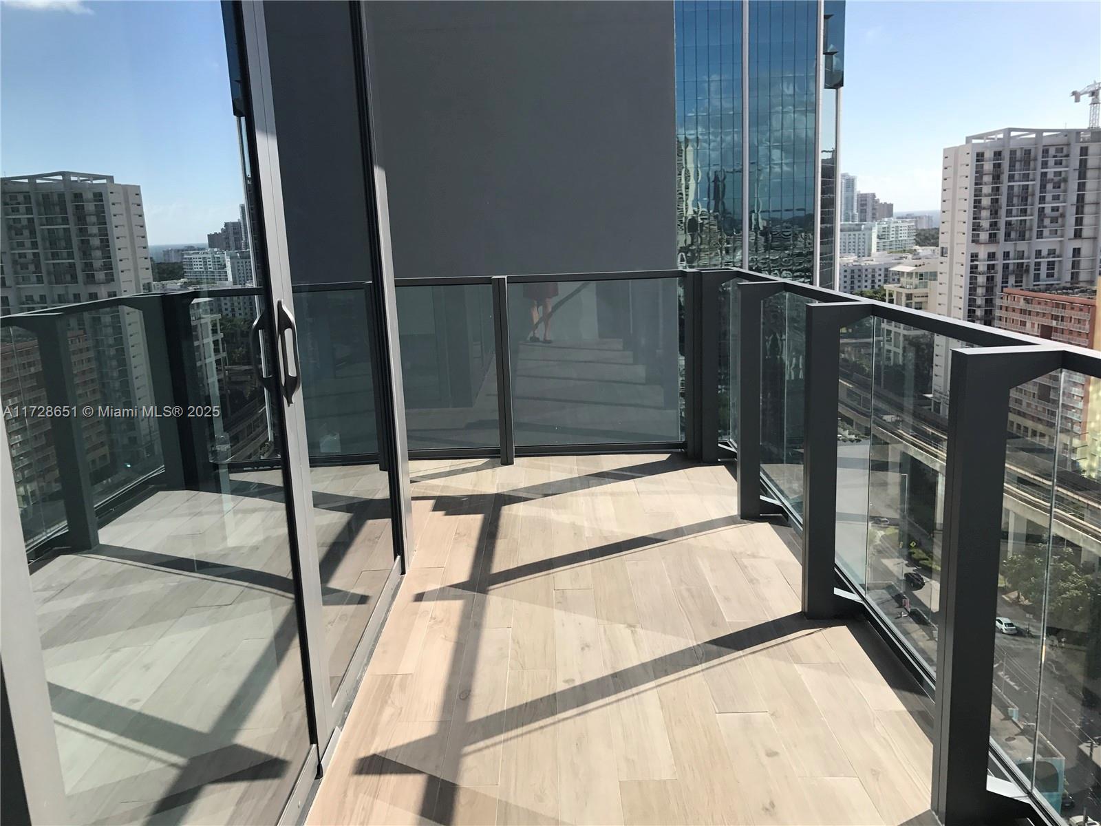 88 SW 7 Street #1406, Miami FL 33130