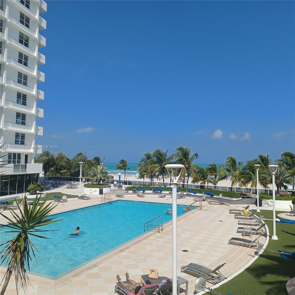 100 Lincoln Rd #1206, Miami Beach, Florida image 2