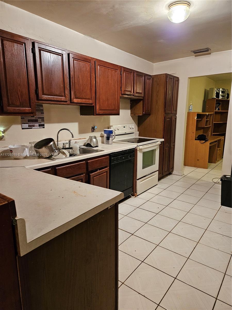 9380 Caribbean Blvd, Cutler Bay, Florida image 3