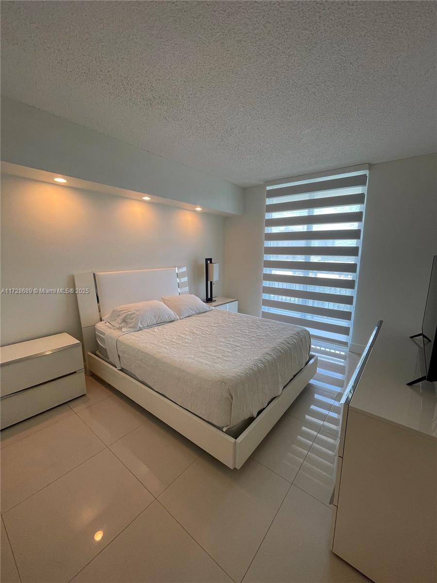 17555 Atlantic Blvd #702, Sunny Isles Beach, Florida image 10