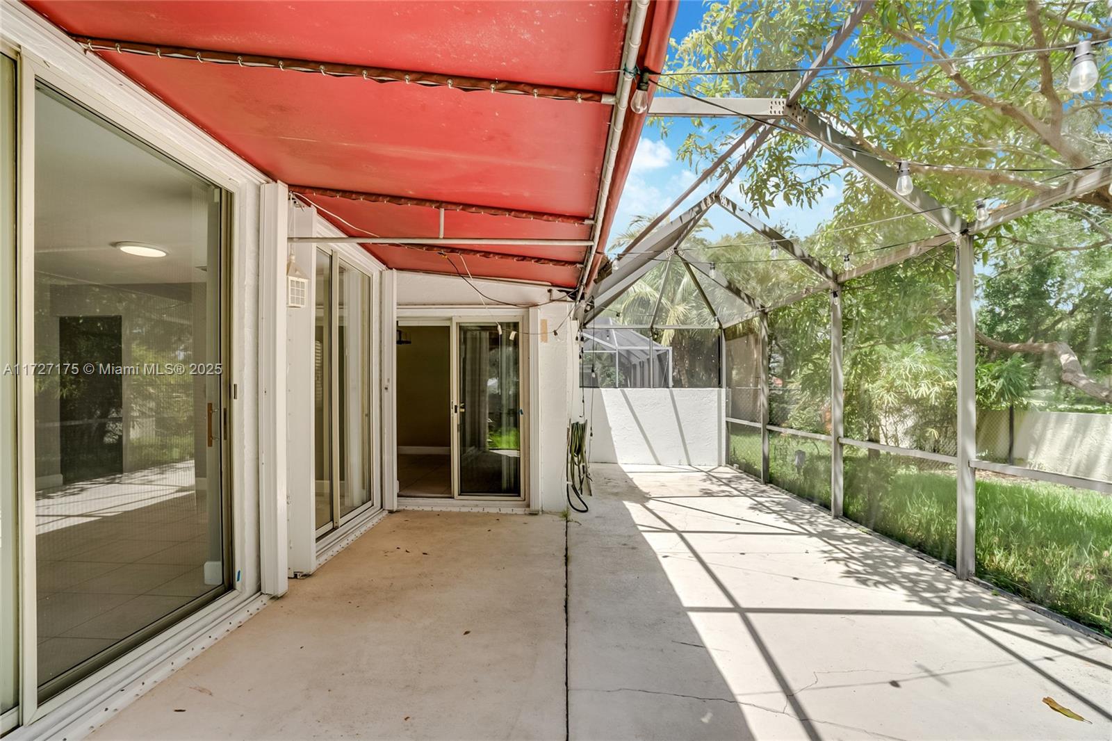 Residential, Coral Springs, Florida image 36