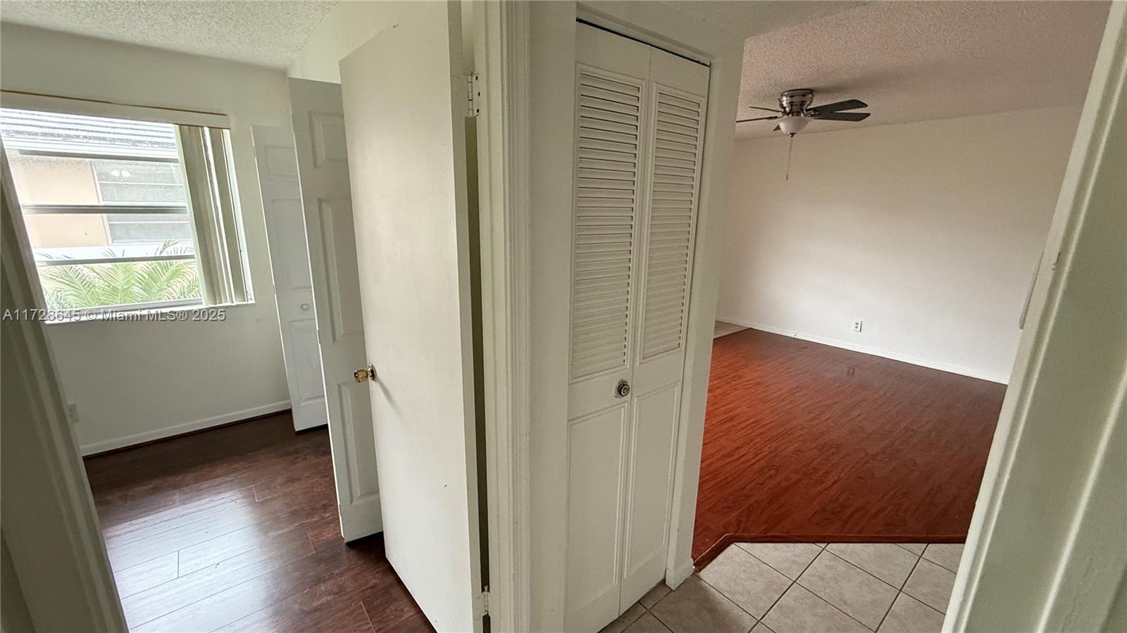 1032 Twin Lakes Dr #21-G, Coral Springs, Florida image 20