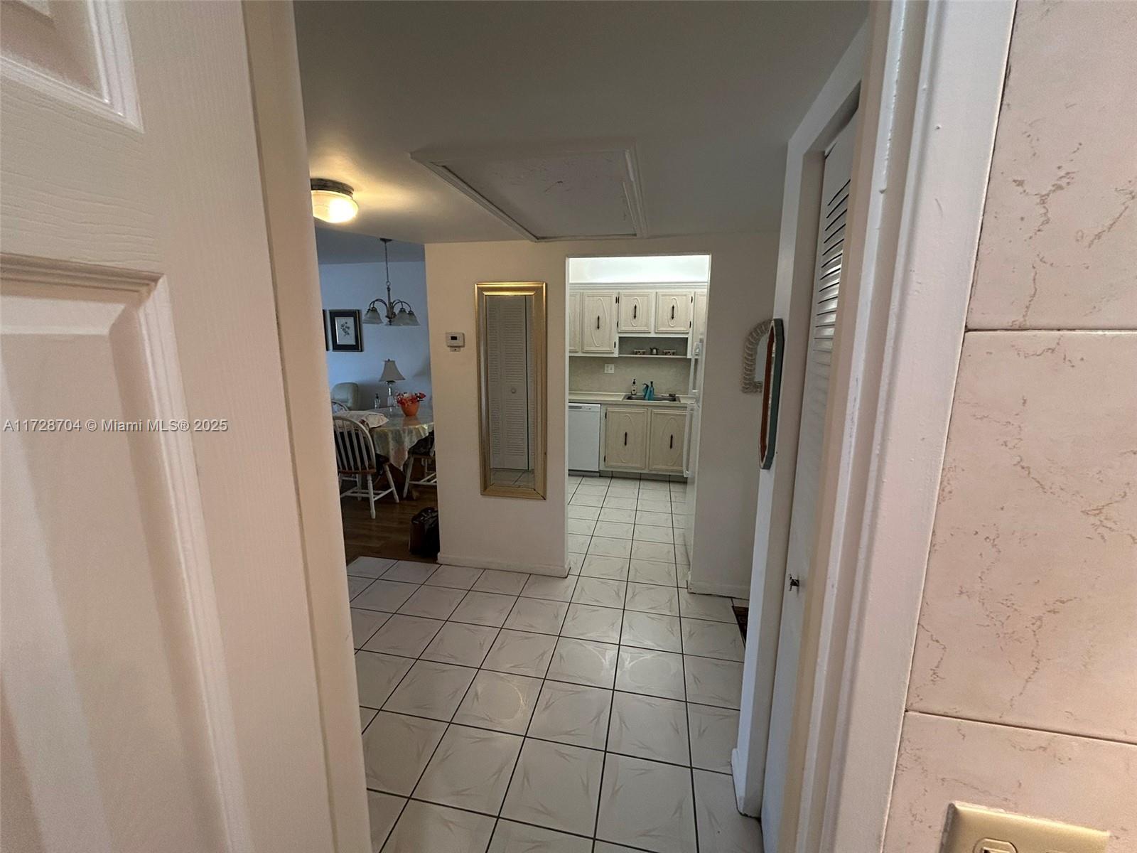 5620 SW 3rd Pl #204, Margate, Florida image 25