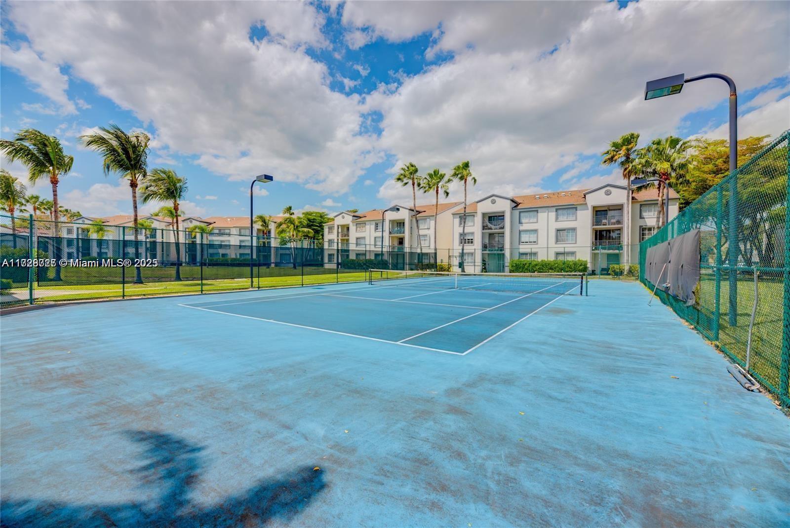 4560 Nw 107th Ave #308, Doral, Florida image 30