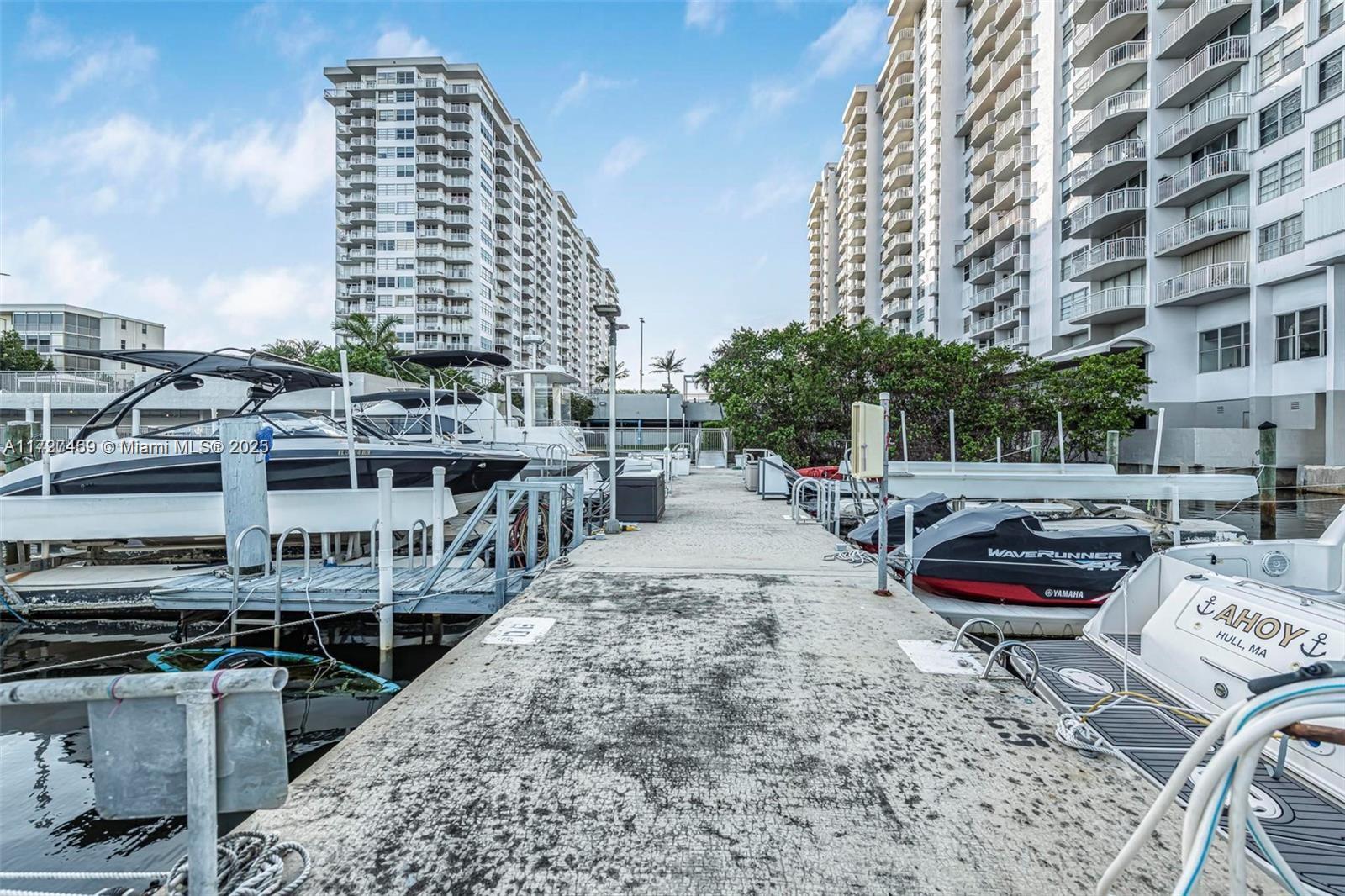 18021 Biscayne Blvd D-5 Deeded Boat Slip, Aventura, Florida image 2