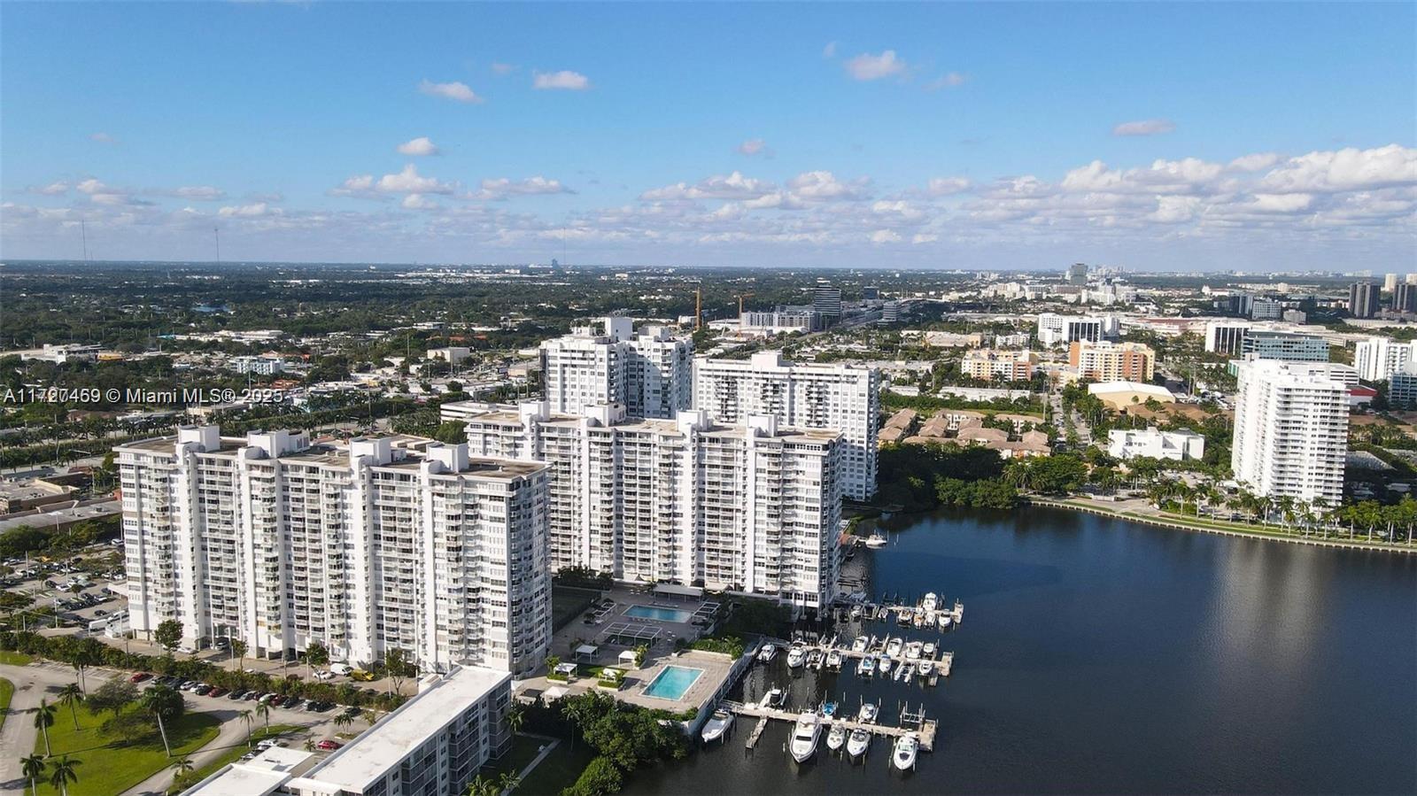 18021 Biscayne Blvd D-5 Deeded Boat Slip, Aventura, Florida image 5