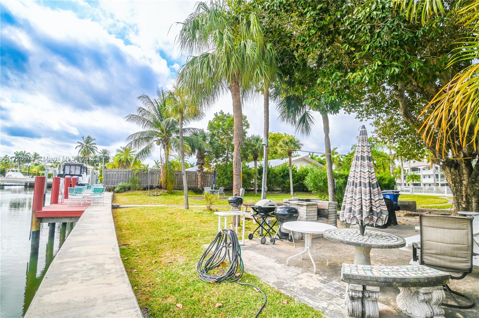 541 Blue Heron Dr #319, Hallandale Beach, Florida image 34