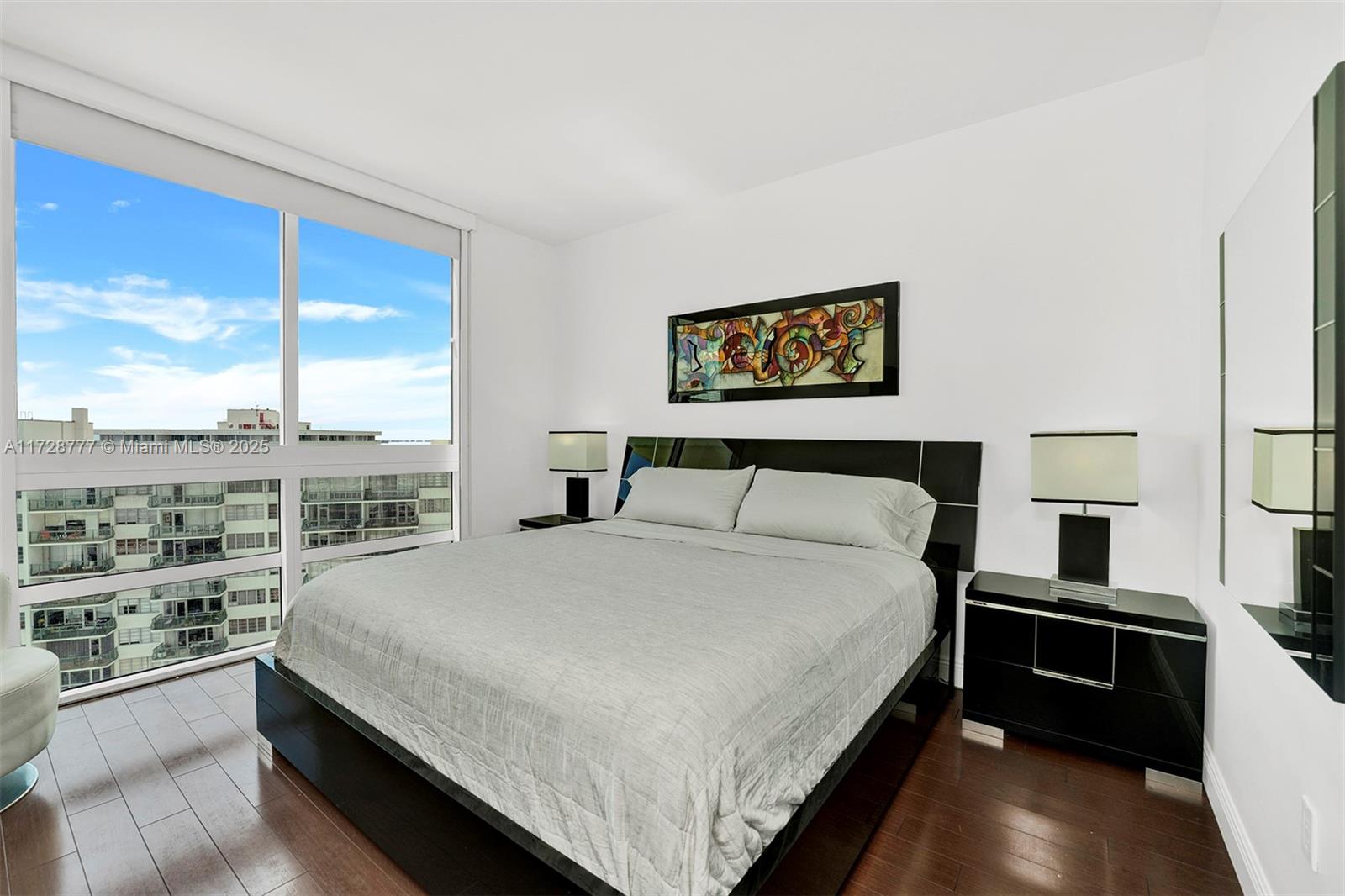 218 SE 14th St #1503, Miami FL 33131