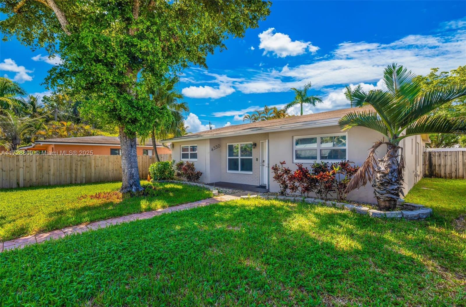 4330 SW 34th Ln, Dania Beach, Florida image 24