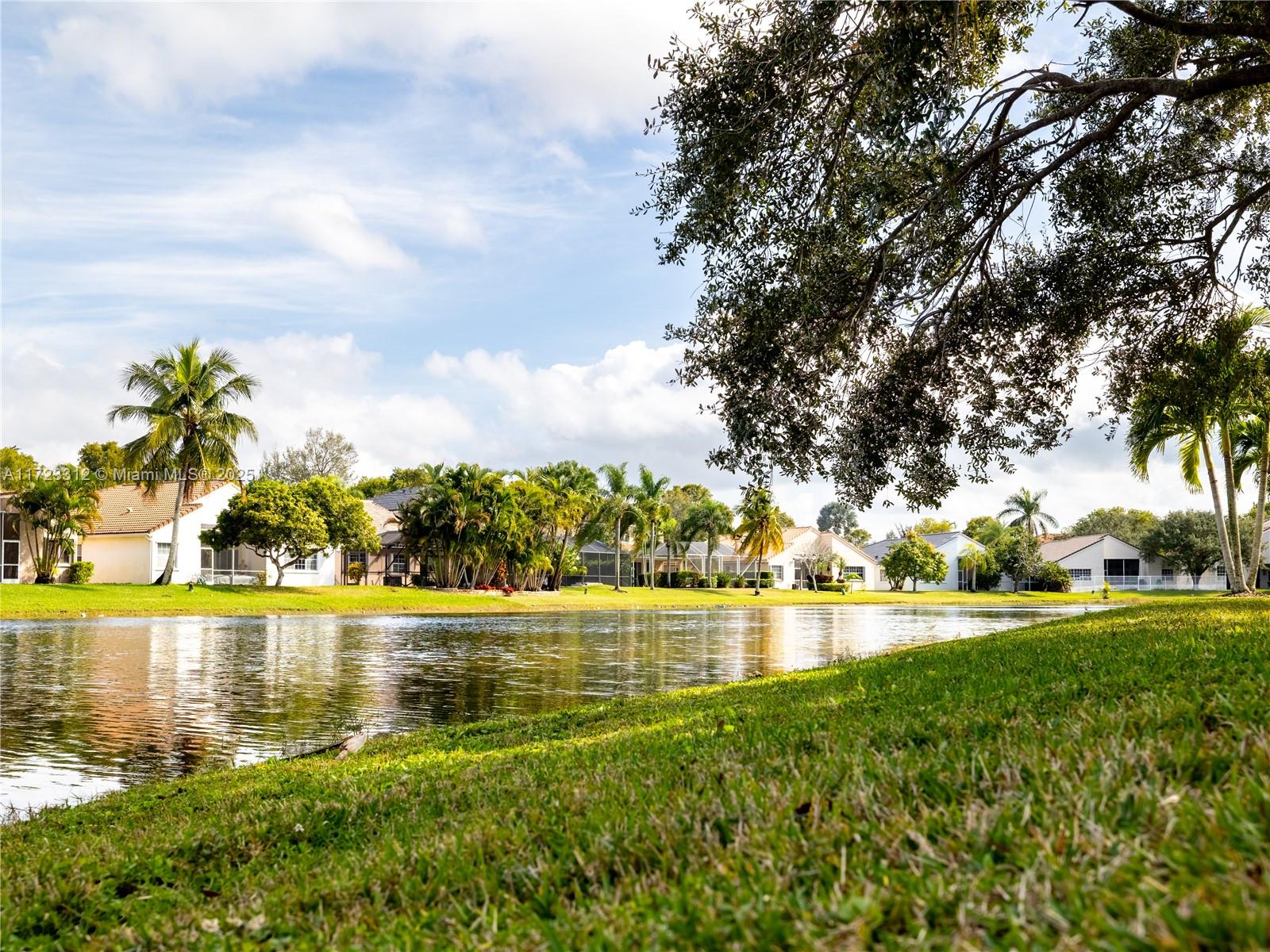 177 E Bayridge Dr, Weston, Florida image 9