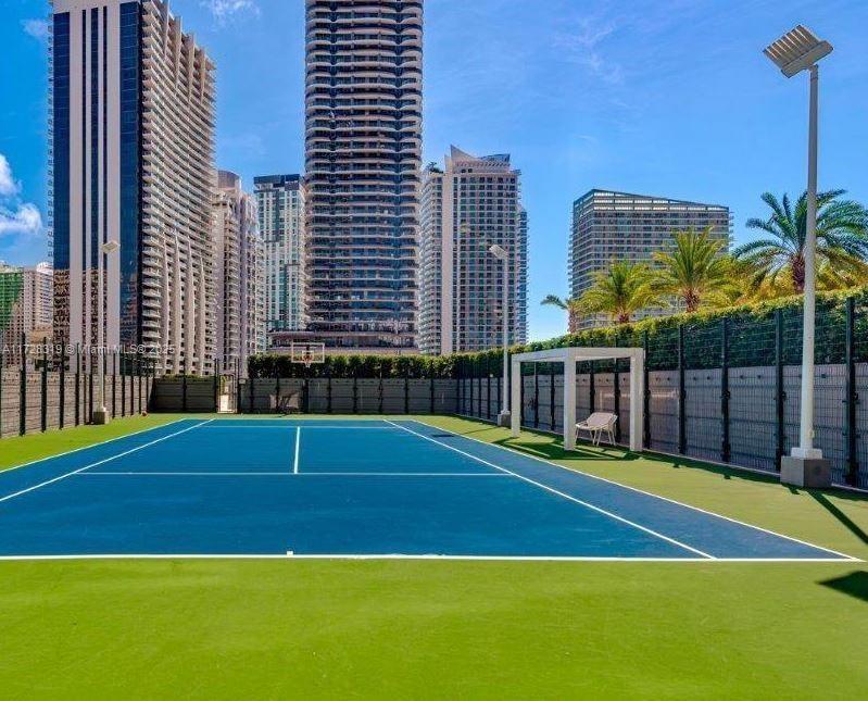 801 S Miami Ave #3007, Miami FL 33130