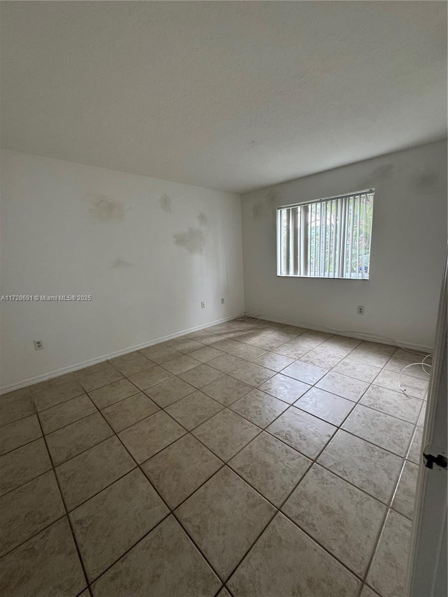 680 NW 79th Ter #104, Pembroke Pines, Florida image 12