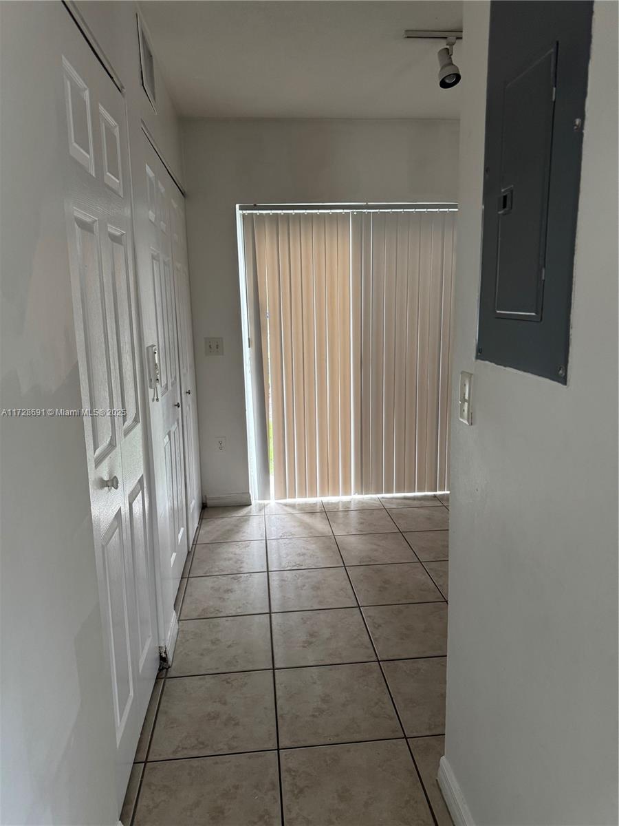 680 NW 79th Ter #104, Pembroke Pines, Florida image 18