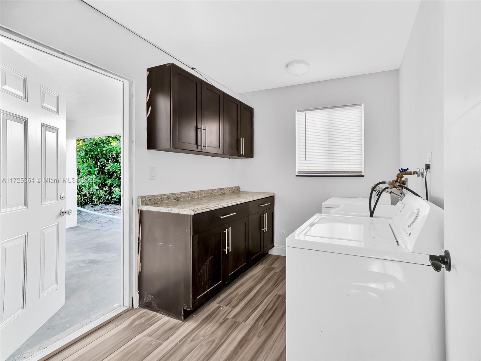 1520 NE 14th Ter, Fort Lauderdale, Florida image 3