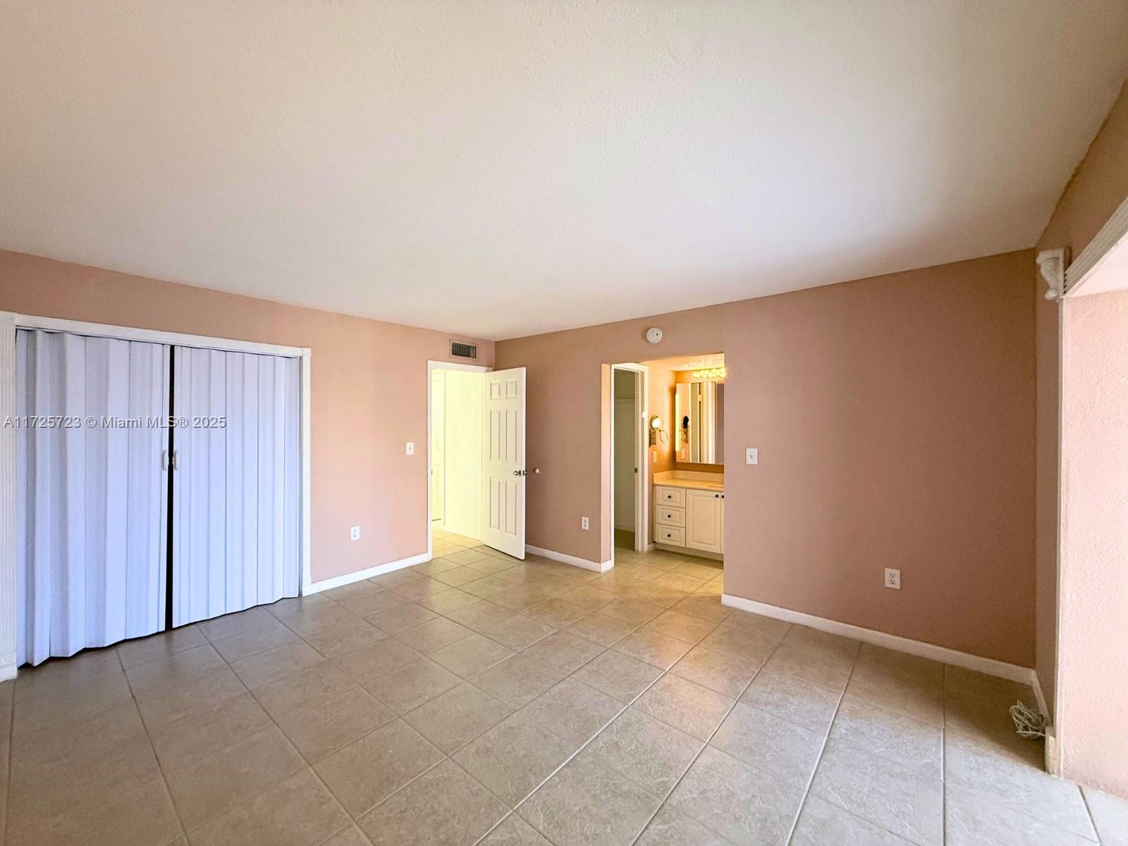 1855 W 60th St #348, Hialeah, Florida image 12