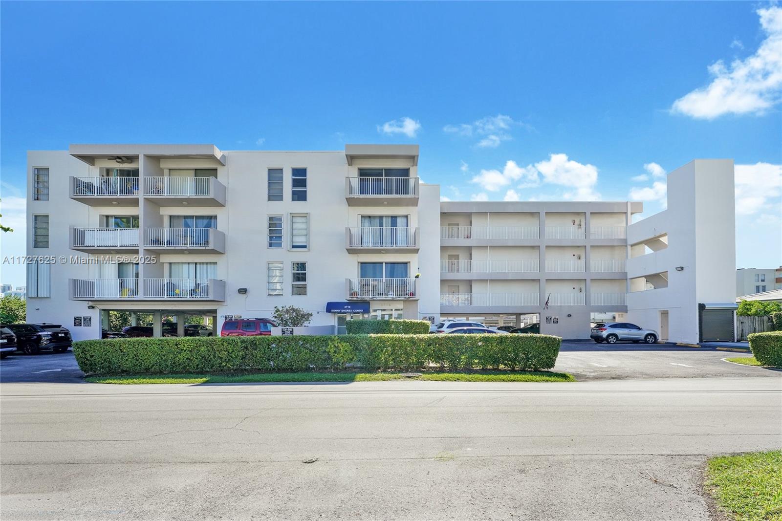 3716 NE 168th St #301, North Miami Beach, Florida image 1