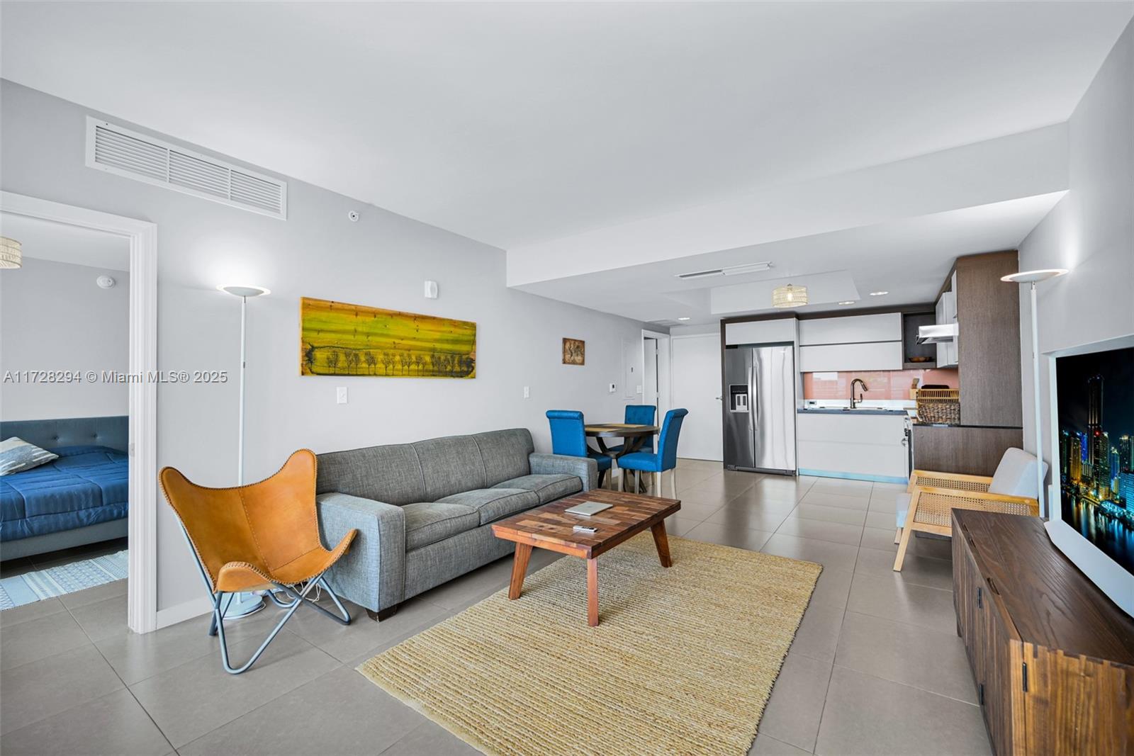 2155 Washington Ct #403, Miami Beach FL 33139