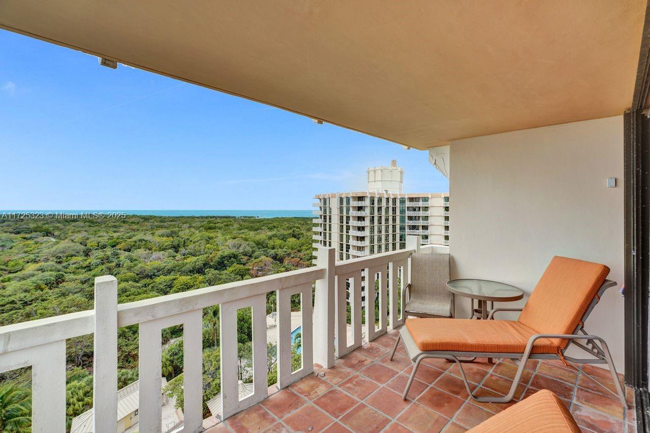 1111 Crandon Blvd #C1106, Key Biscayne, Florida image 9